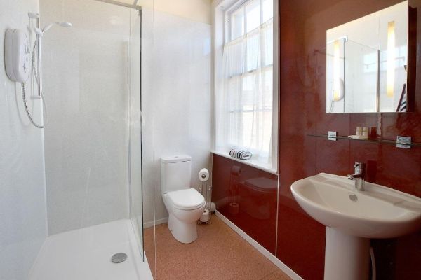 Hotel Discovery Accommodation (Scarborough)